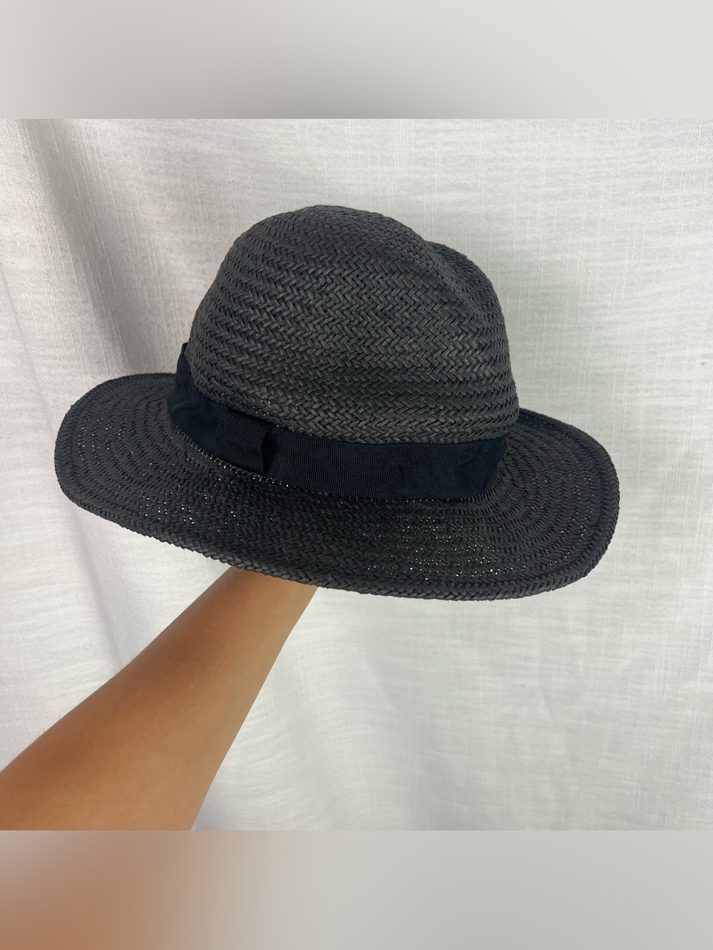 Banana Republic Sun Hat Charcoal Grey Paper Straw Adjustable